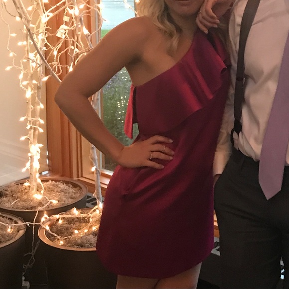 Fuchsia one shoulder ruffle dress - Picture 2 of 3